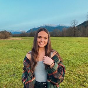 Meet your Posher, Anna